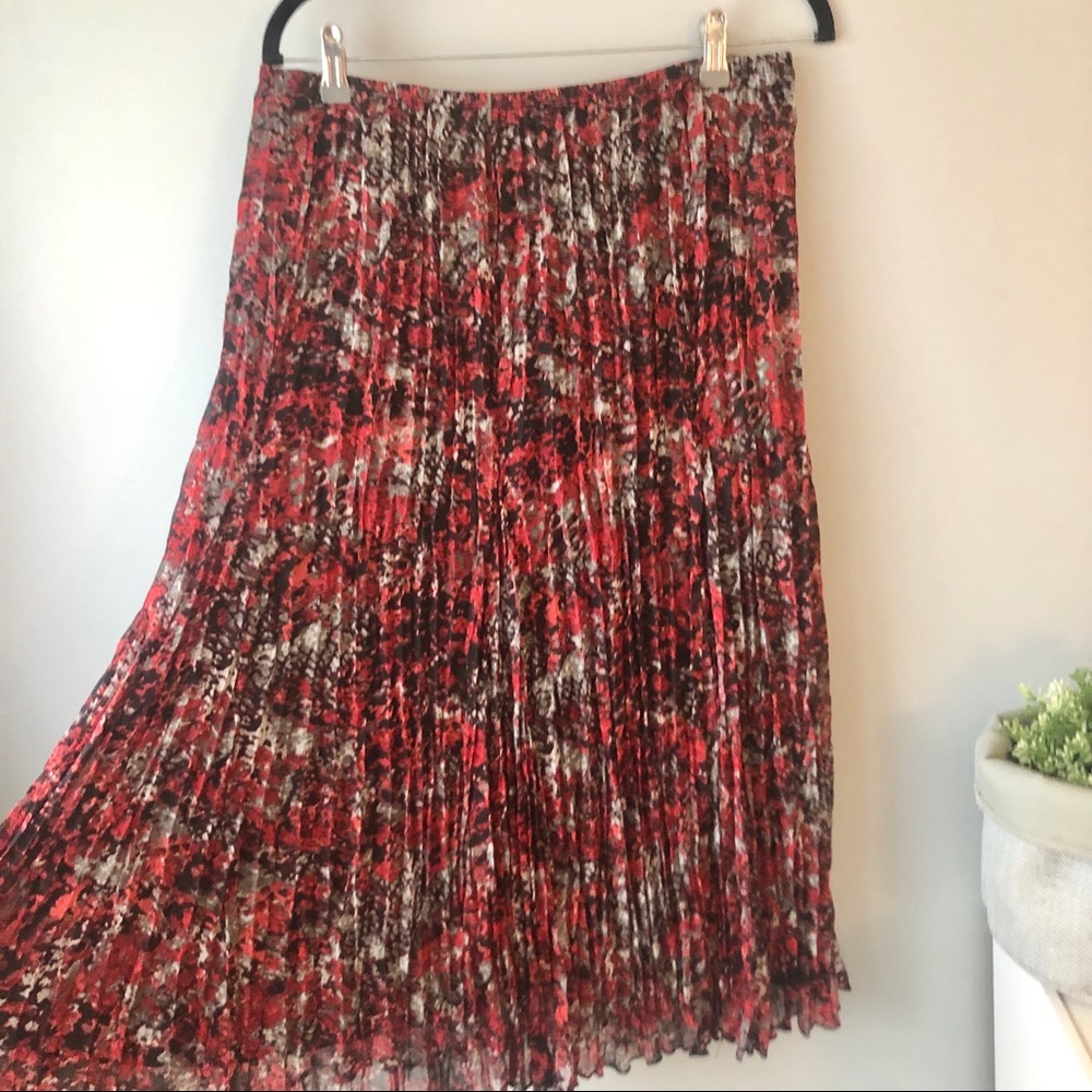 Ruby Red l Pleated A Line Skirt 12P
